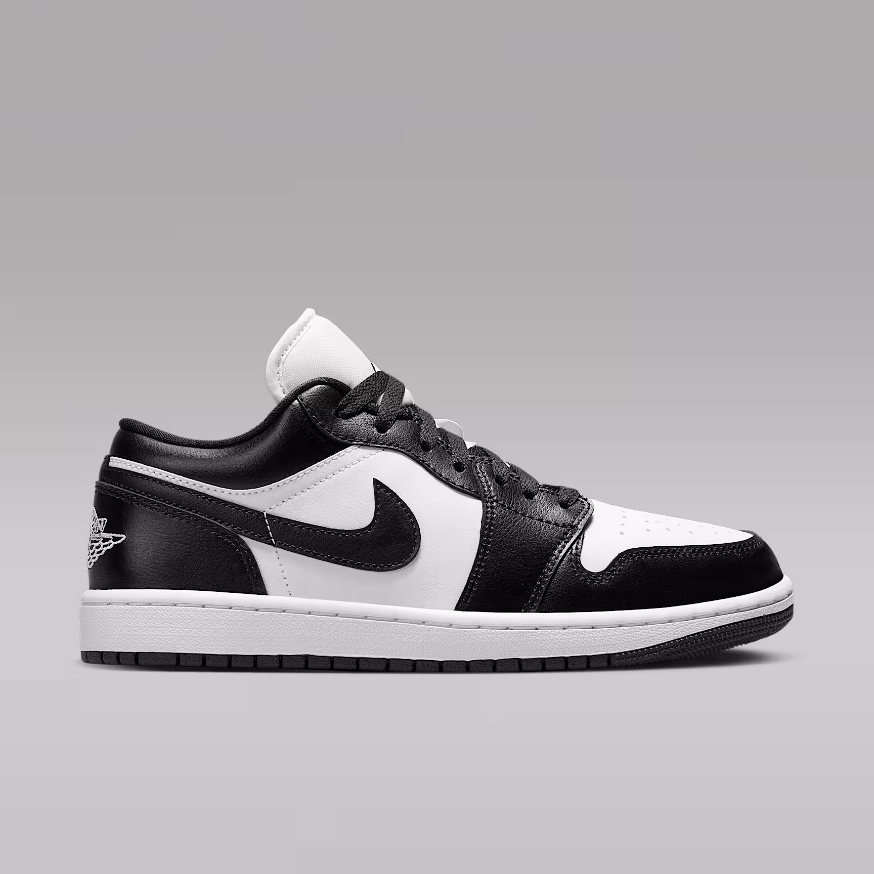 Air Jordan 1 Low view 3