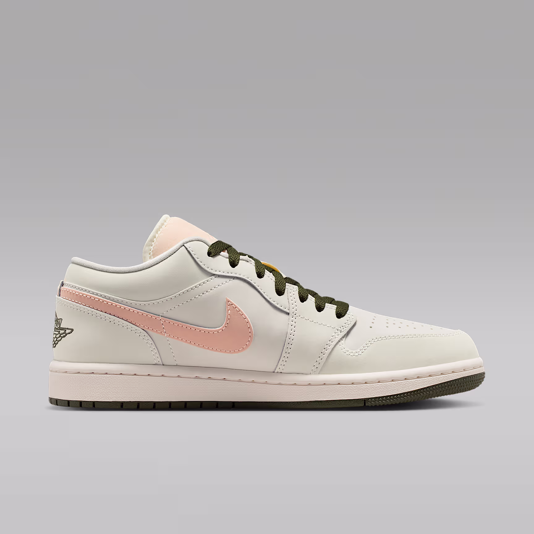 Air Jordan 1 Low view 3