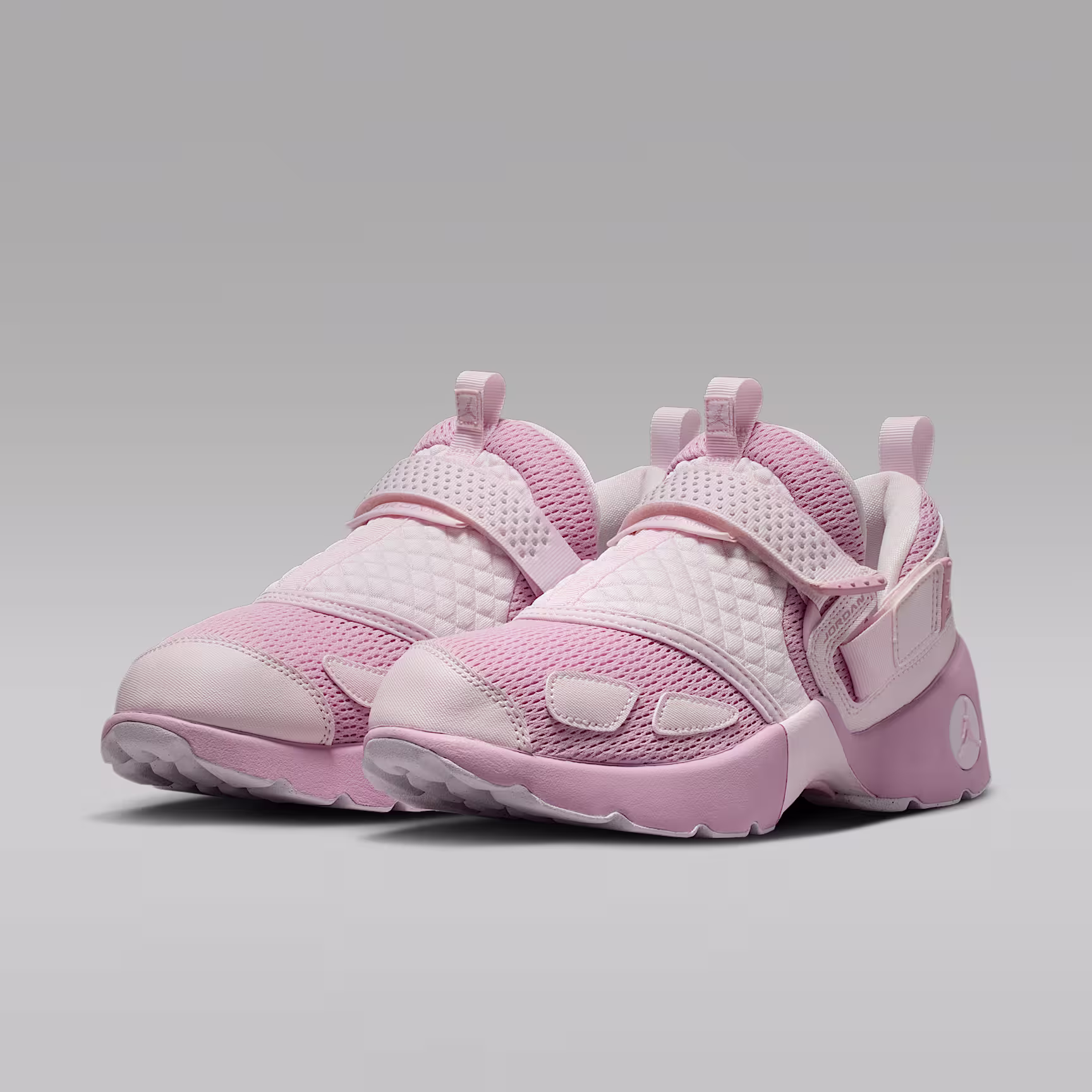 Jordan Trunner LX view 5