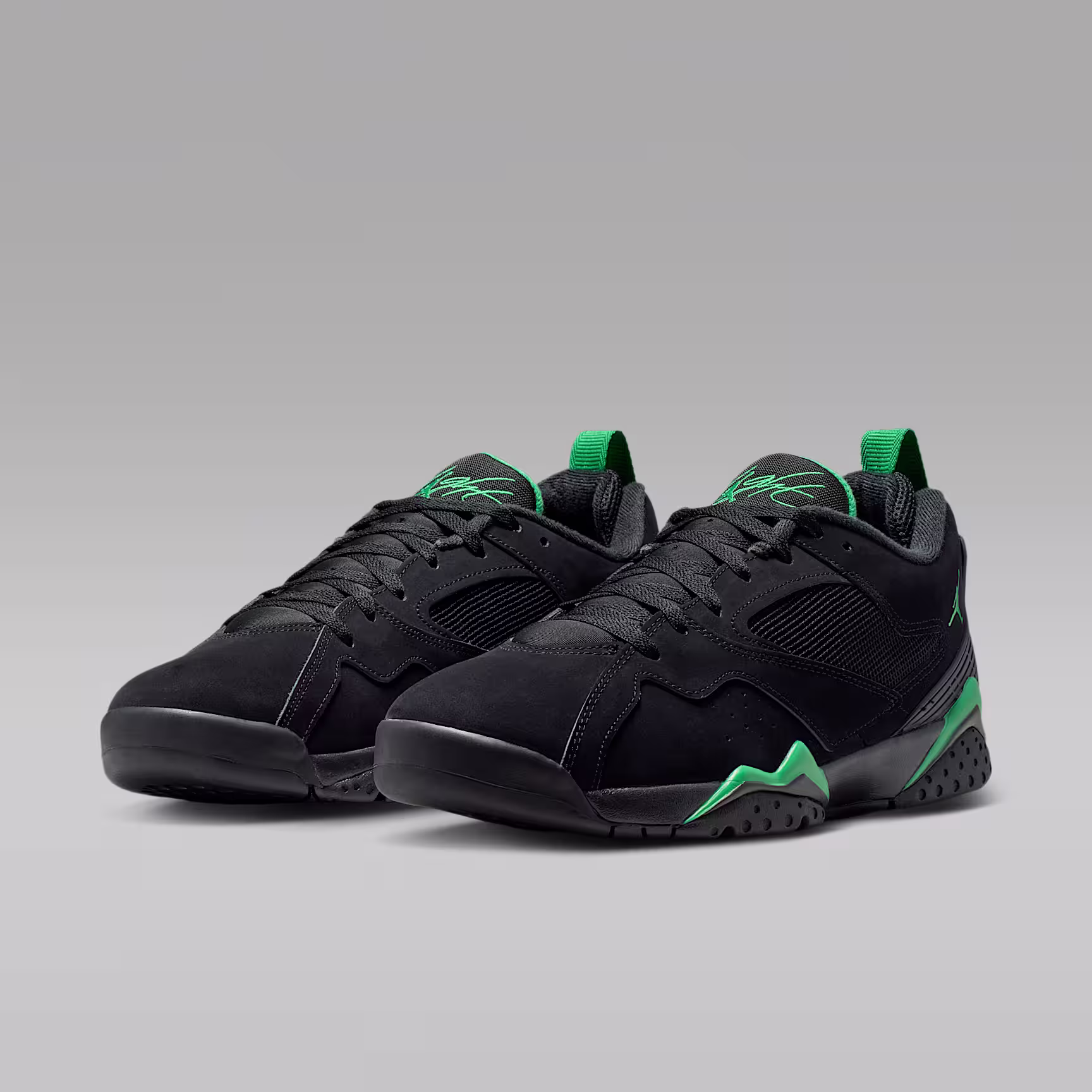 Air Jordan MVP 92 view 5