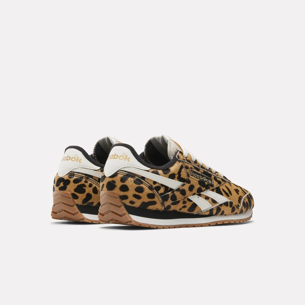 Women's Classic AZ Shoes view 3