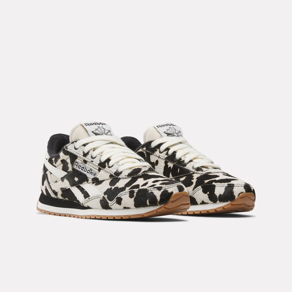 Women's Classic AZ Shoes view 2