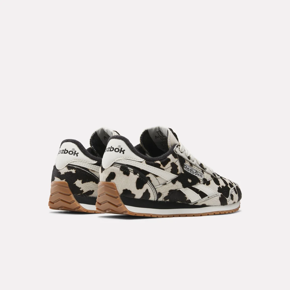 Women's Classic AZ Shoes view 3