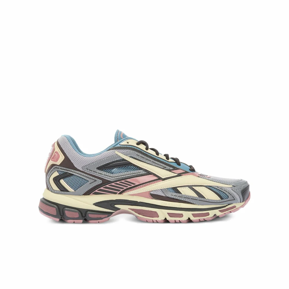 REEBOK