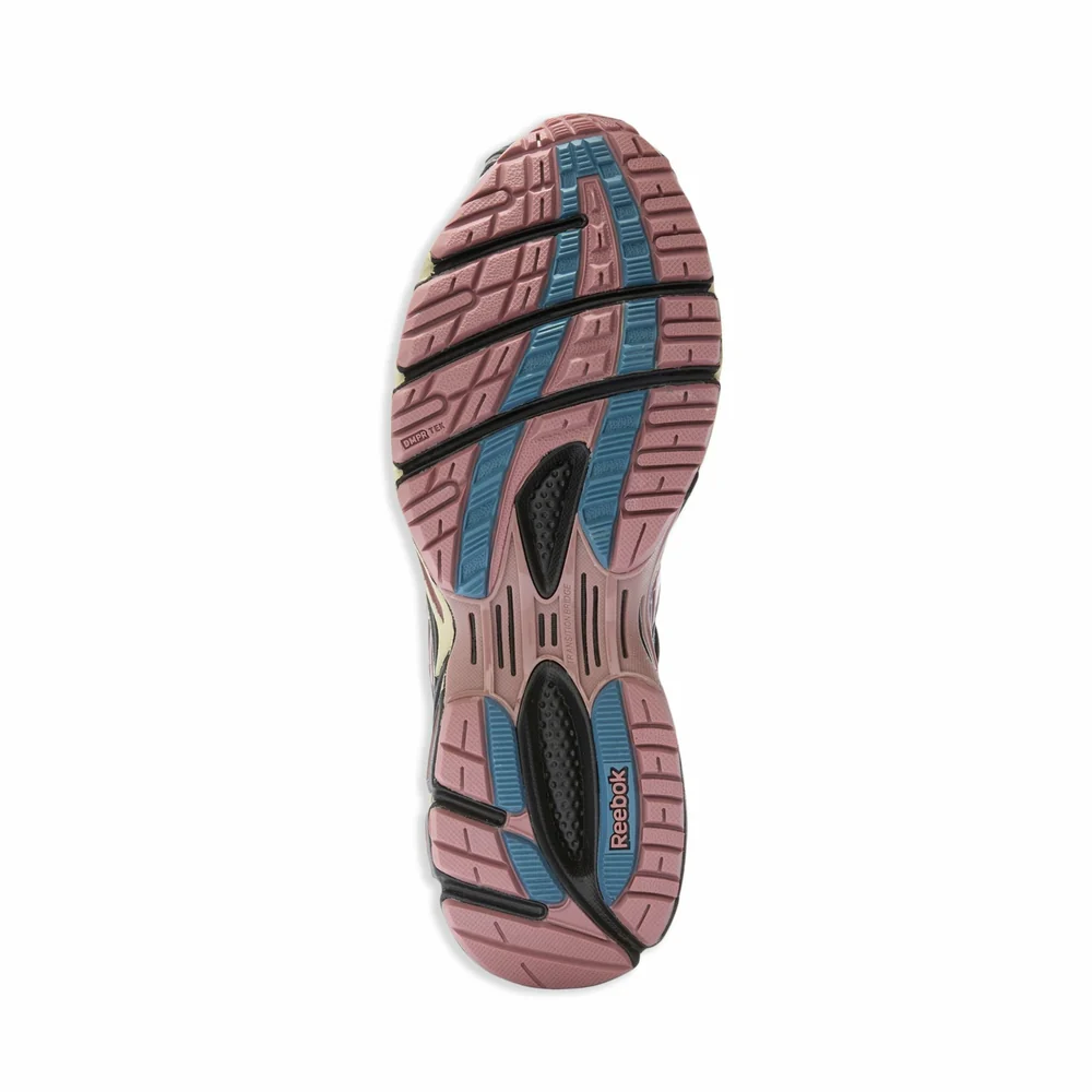 Premier Road Ultra Sneakers view 3