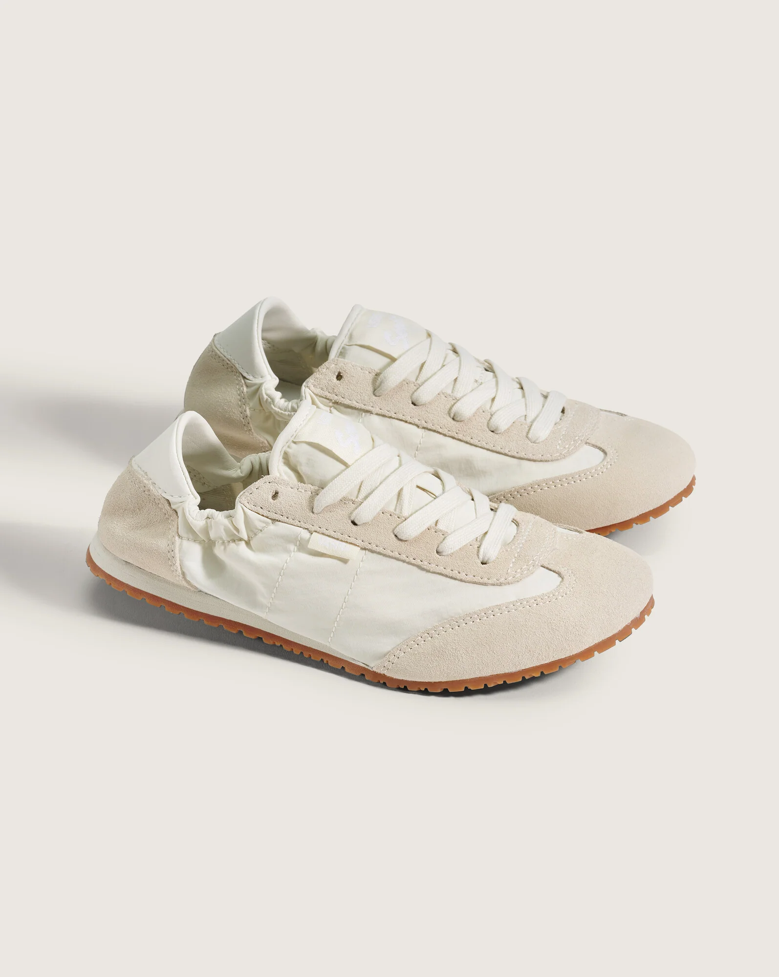 Super Lowpro Ballet Light Shoes view 2