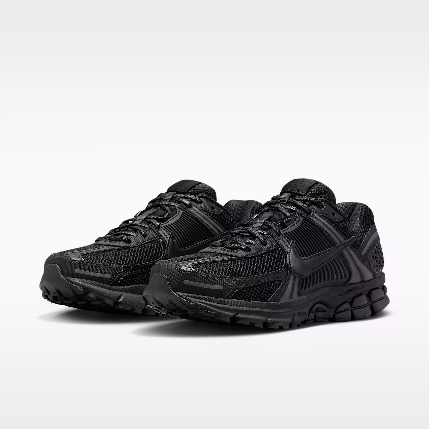 Nike Zoom Vomero 5 view 5