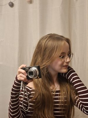 Laura :)