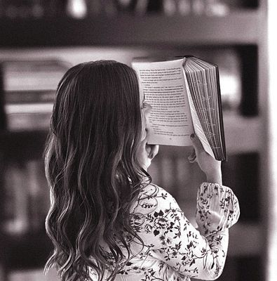 Katy ✨ @lovely.bookclub 