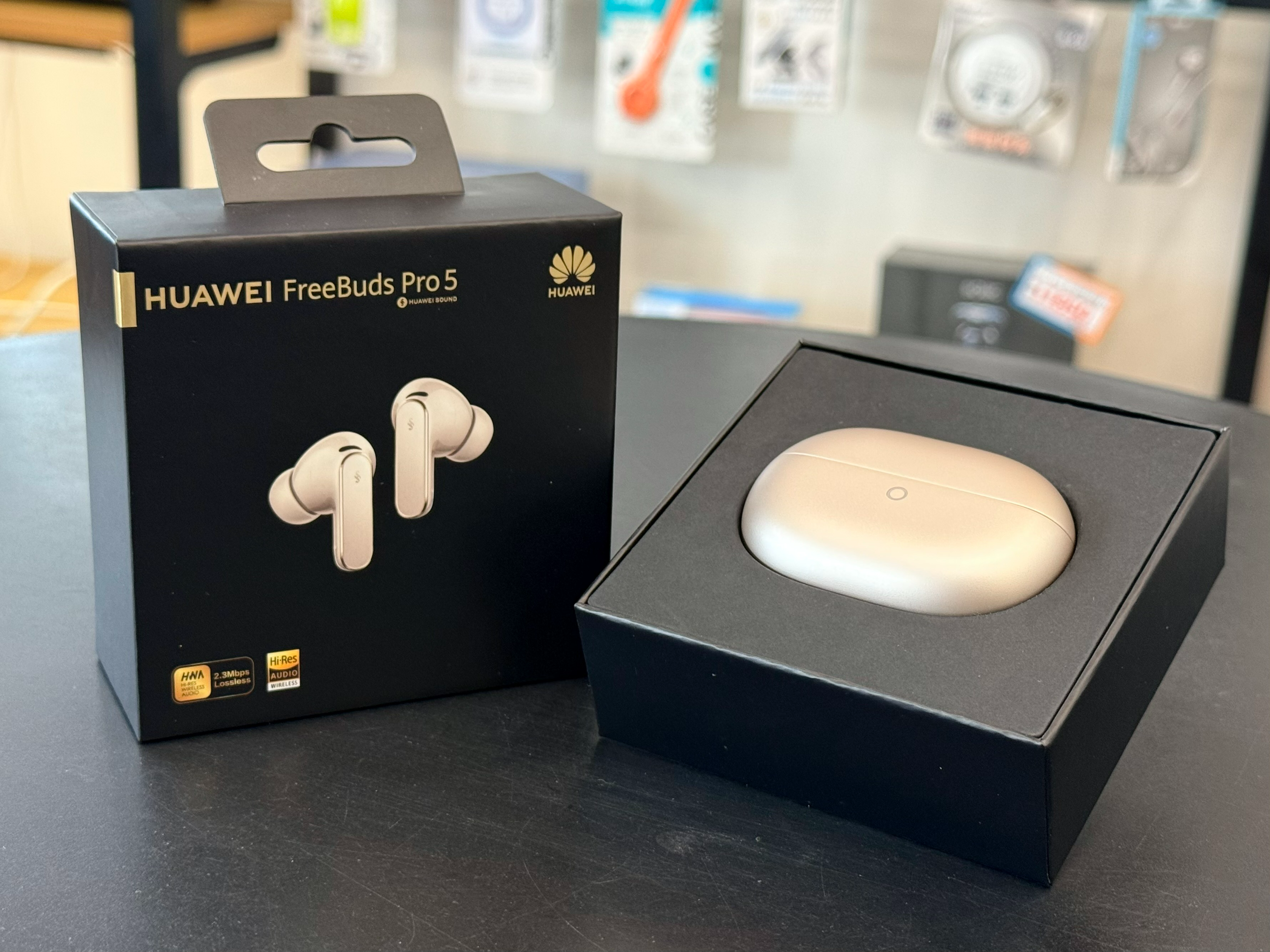 🎧 HUAWEI FreeBuds Pro 5 開箱實測：音質細節強到能聽見弦震動？通話依然是王者！ 文章圖片