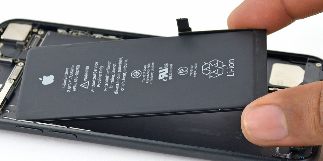 iPhone可以用幾年？5年、7年還是10年？一次搞懂 iPhone 壽命、電池健康度與換機時機 文章圖片