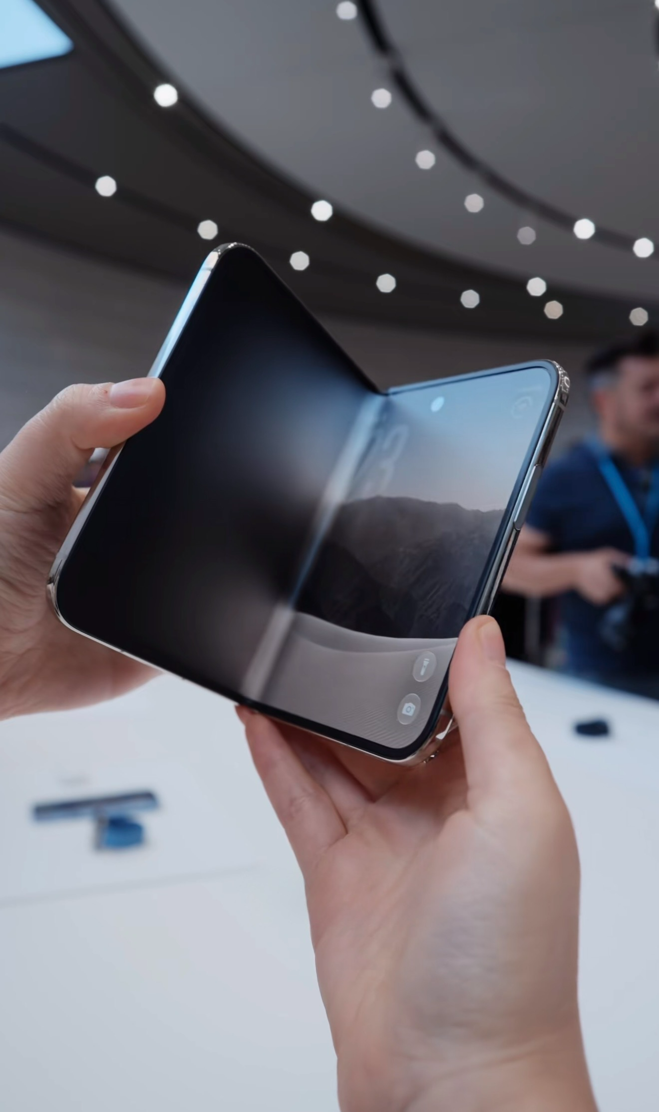【Apple 發表會懶人包】iPhone 18 Pro、iPhone Duo 正式登場！17、17e 全面漲價，Apple Watch S12、Ultra 4、AirPods 5 一次看 文章圖片