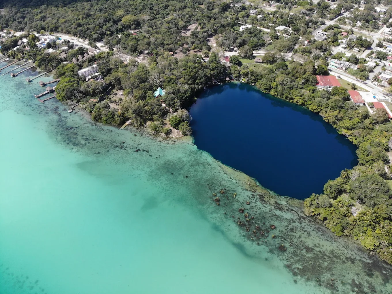 Cenote Negro Bacalar