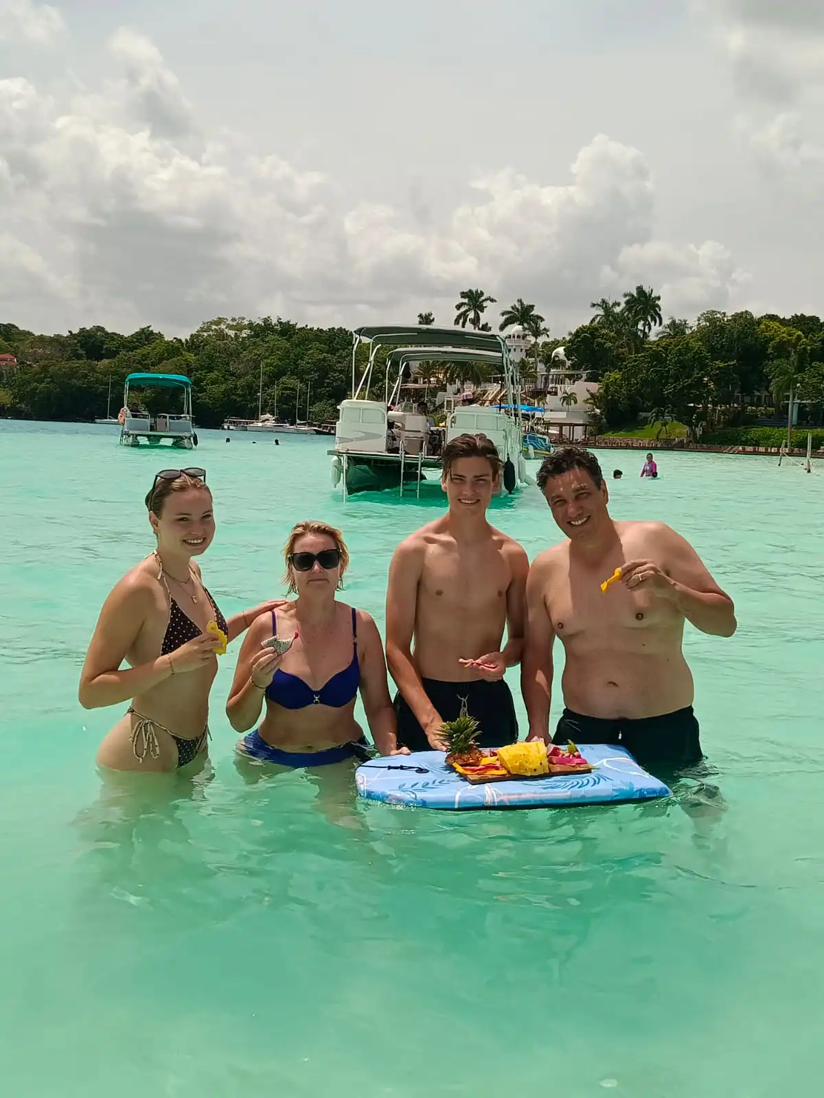 Private Tour to Los Rápidos Bacalar (4 hours) - Image 1