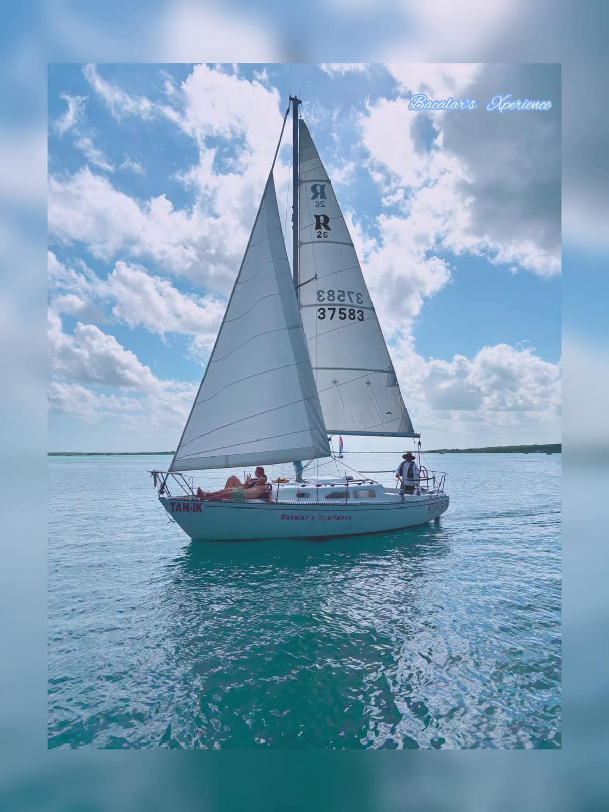 Private Sailboat Tour in Bacalar Lagoon - Image 6
