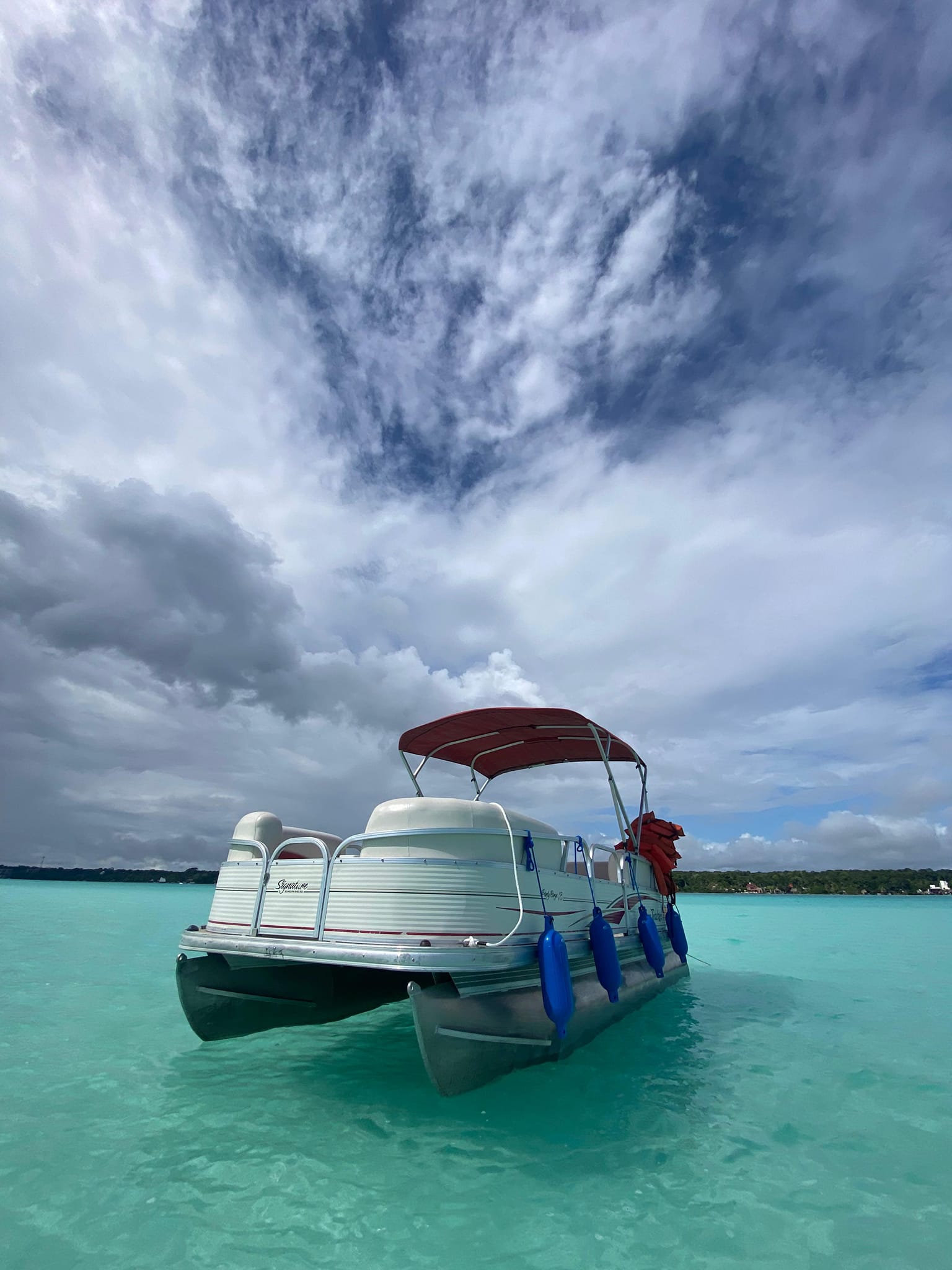 Tour Privado en Pontón - Bacalar Laguna Origen - Image 3