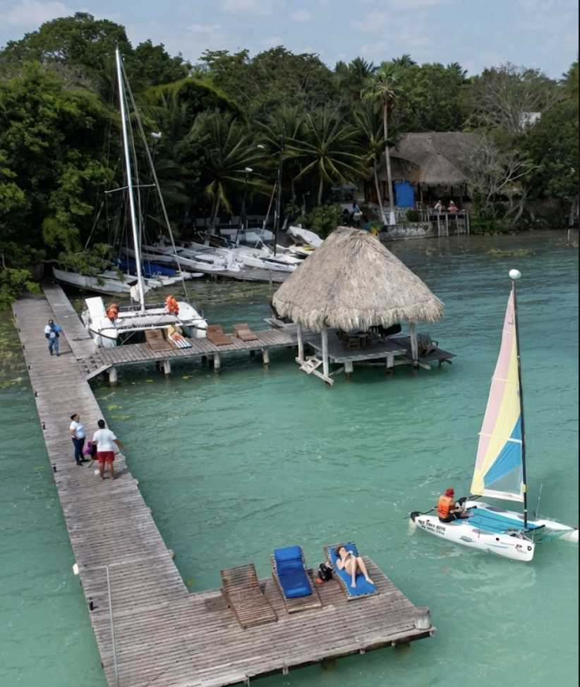 Clase de Velero Catamarán - Image 2