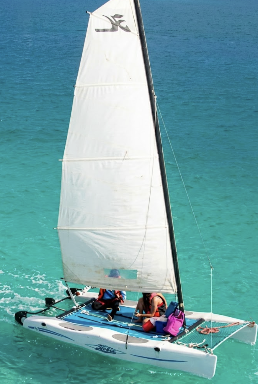 Renta de Velero Hobie 13 - Image 2