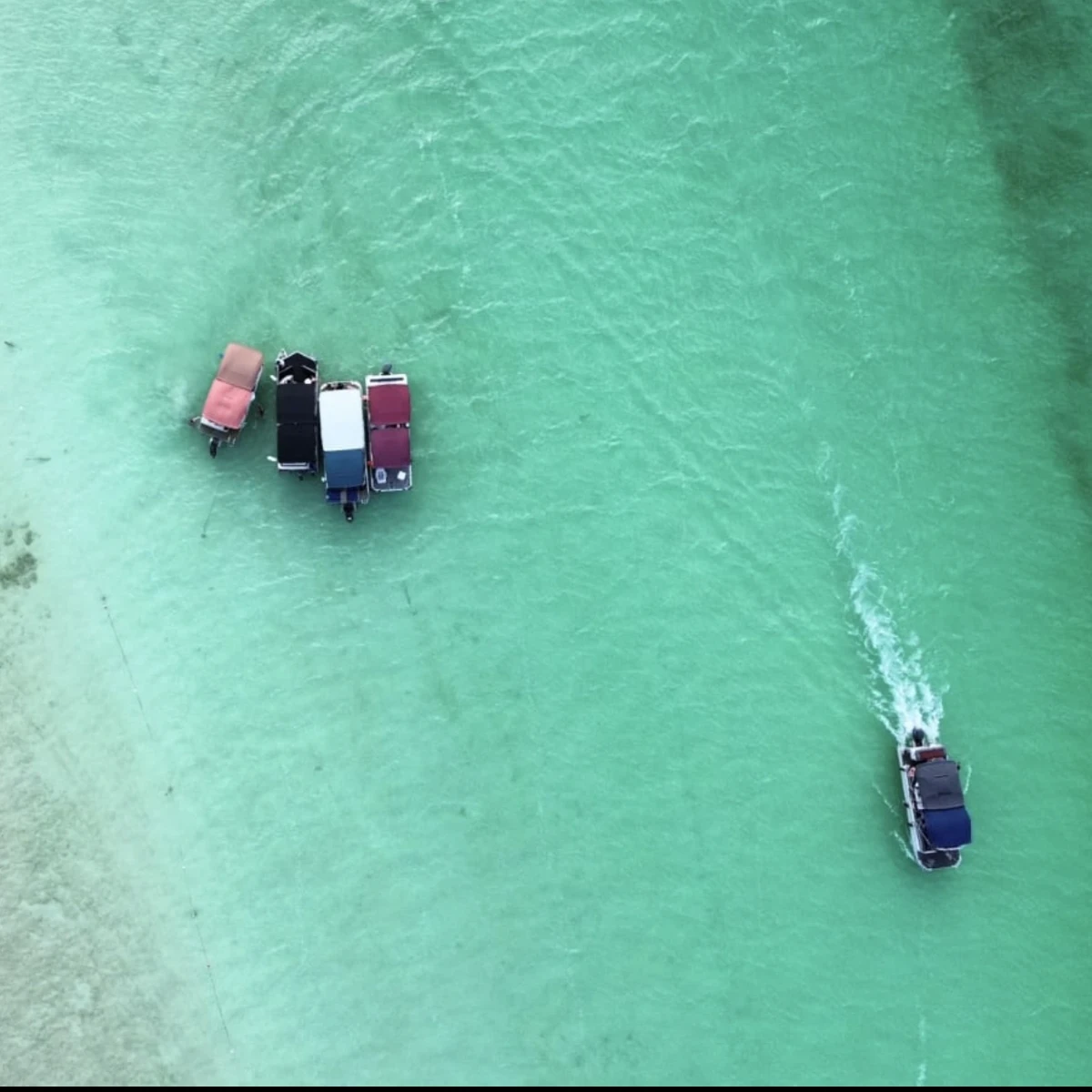 Tour Privado Exclusivo: 3 Cenotes y Canal de los Piratas - Image 7