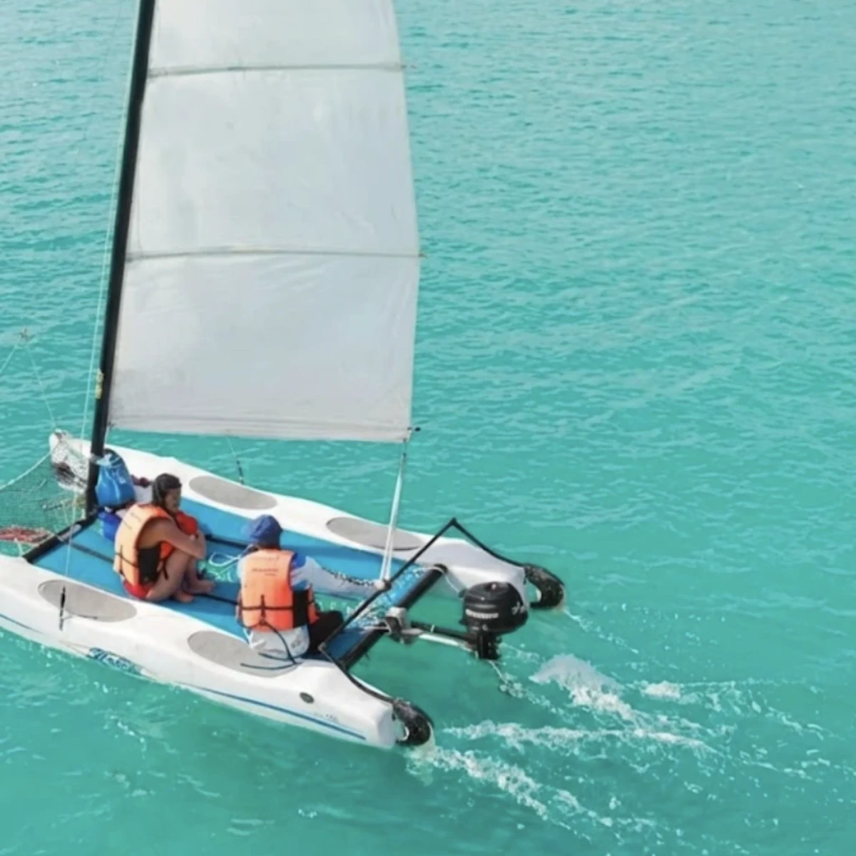 13ft Sailboat Tour - Image 2