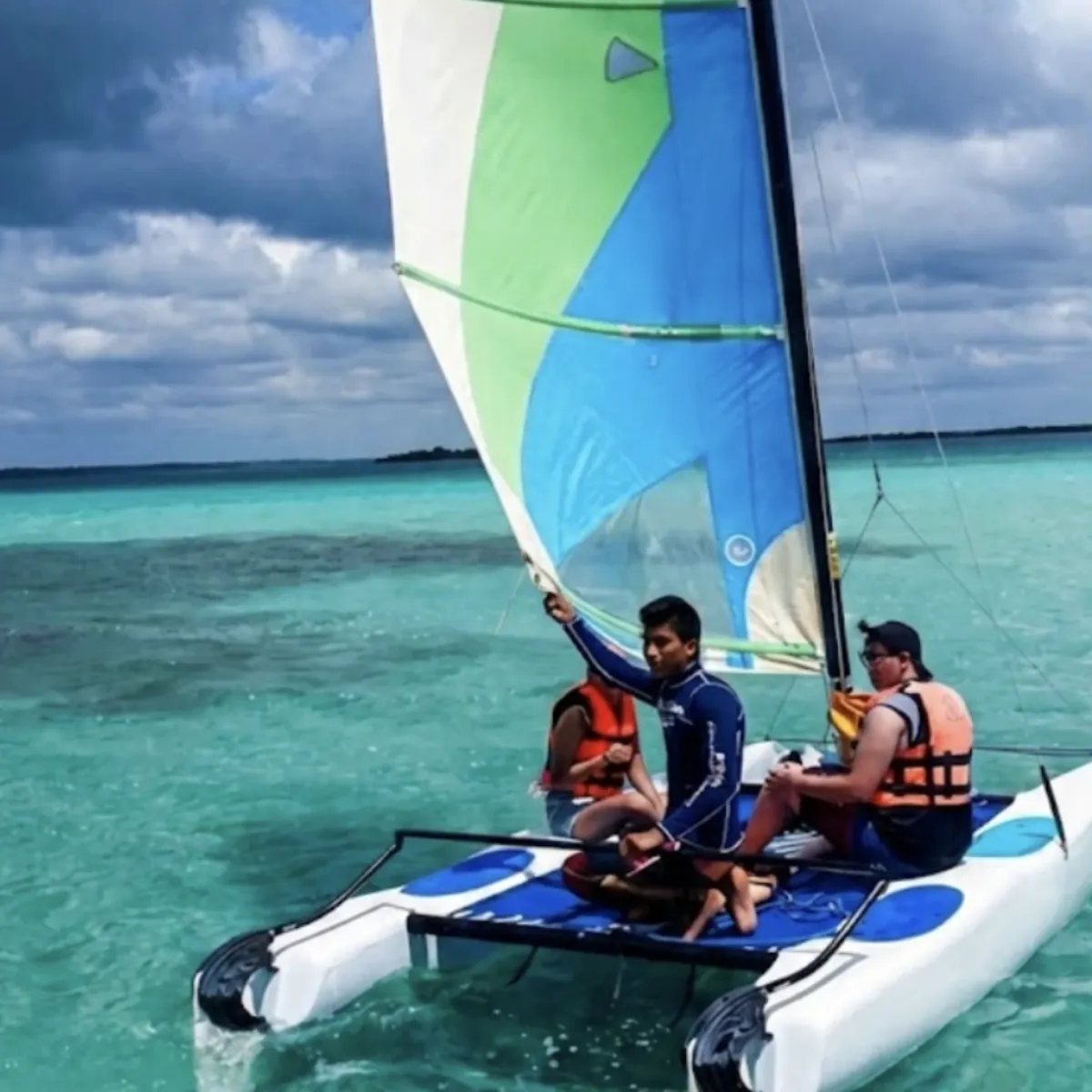 13ft Sailboat Tour - Image 4
