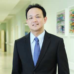 Dr Gan Wee Hin