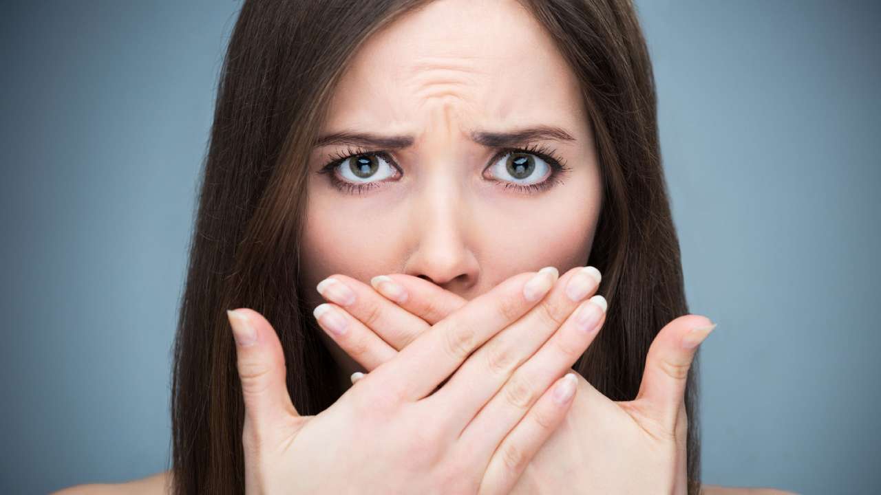 Cara & Tips Berkesan Menghilangkan Serta Atasi Masalah Bau Mulut- DoctorOnCall