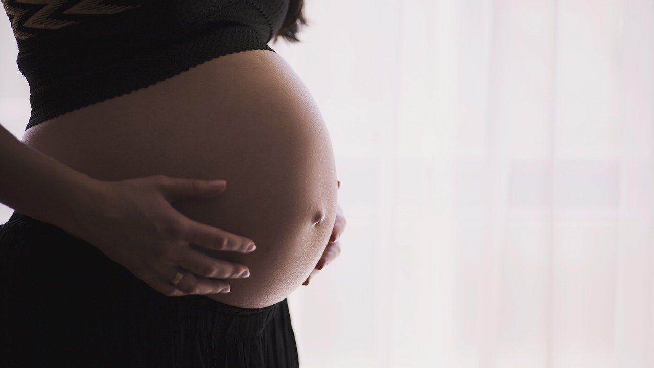 9 Tanda Hamil Yang Boleh Dikesan Ketika Awal Kehamilan Oleh Ibu Mengandung