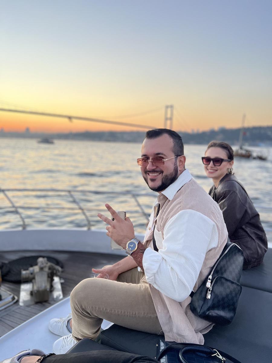 Midsize Group Yacht Tour With Unlimited Wine And Snacks | Istanbul Experience - Bosphorus Yachts