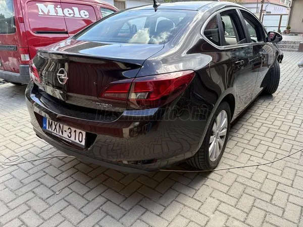 OPEL ASTRA 16