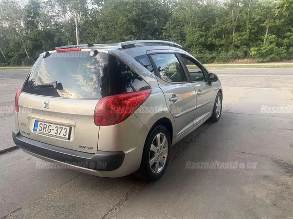 PEUGEOT 207 3