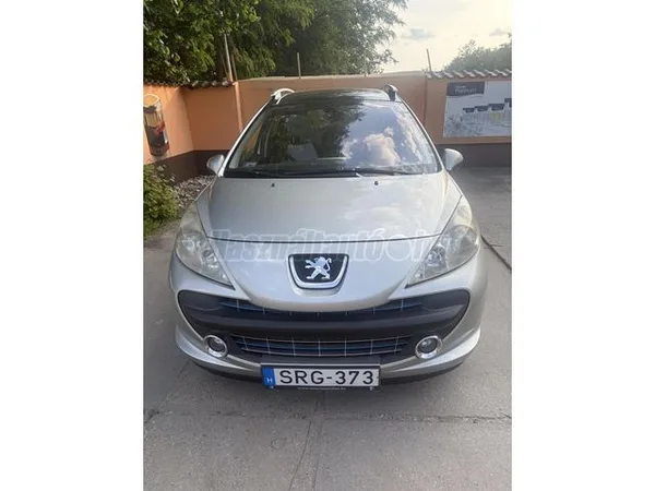 PEUGEOT 207 11