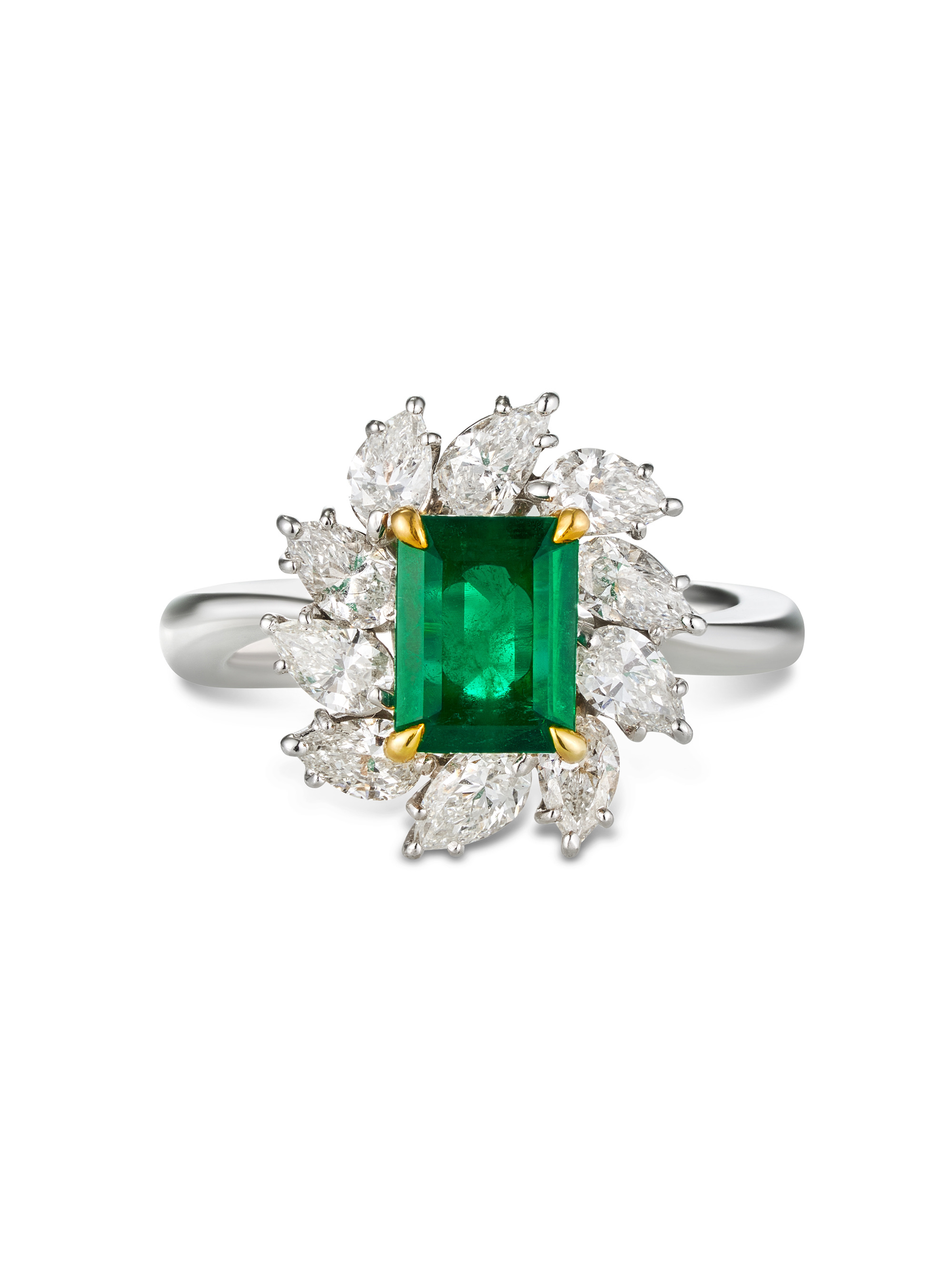 Natural Emerald & Diamond Ring