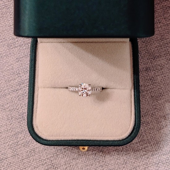 Round Brilliant Cut Natural Diamond Ring