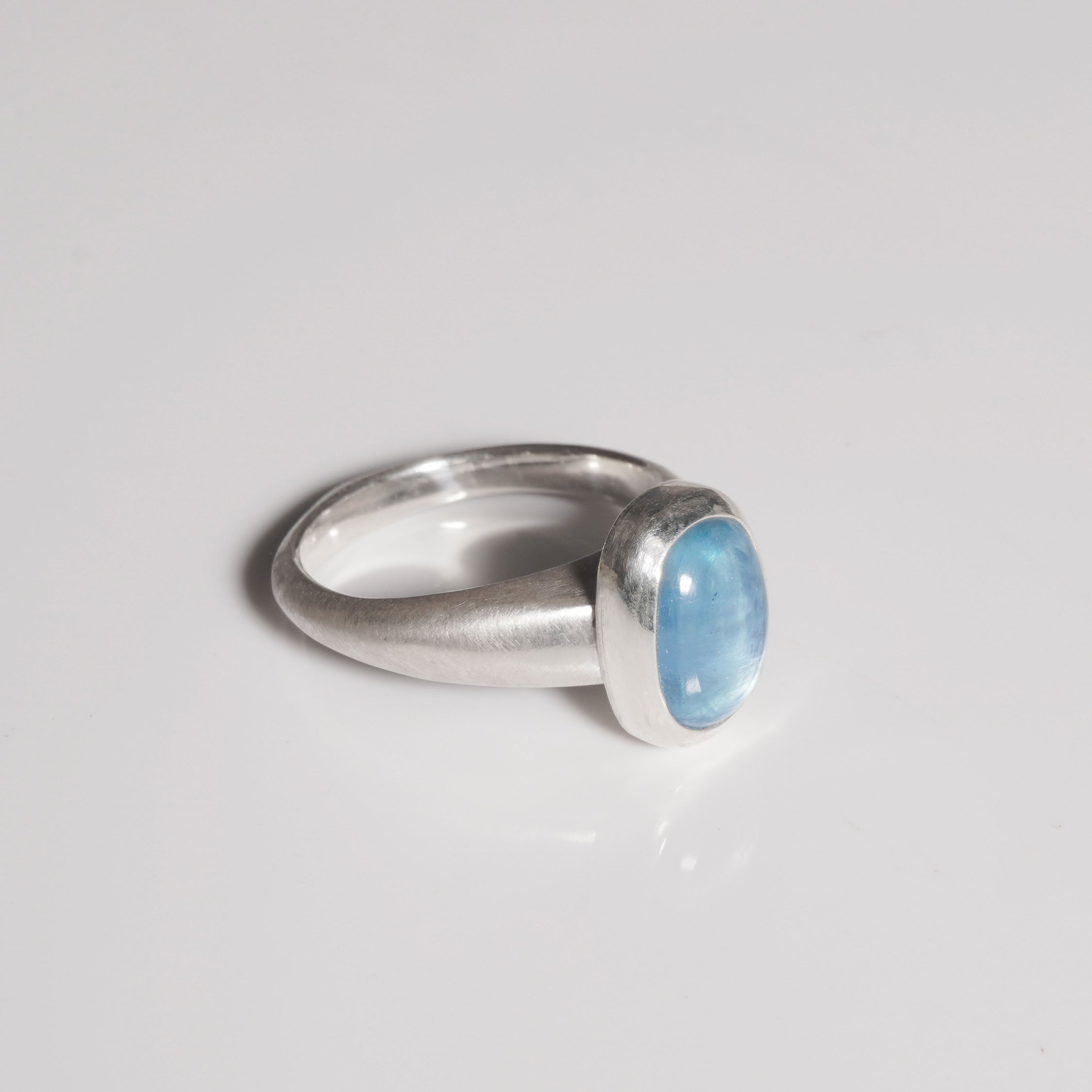 Sculpted Aquamarine Ring