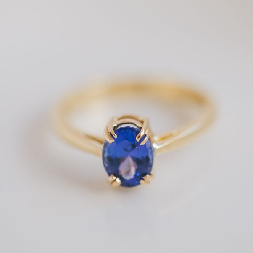Oval Tanzanite Engagement Ring