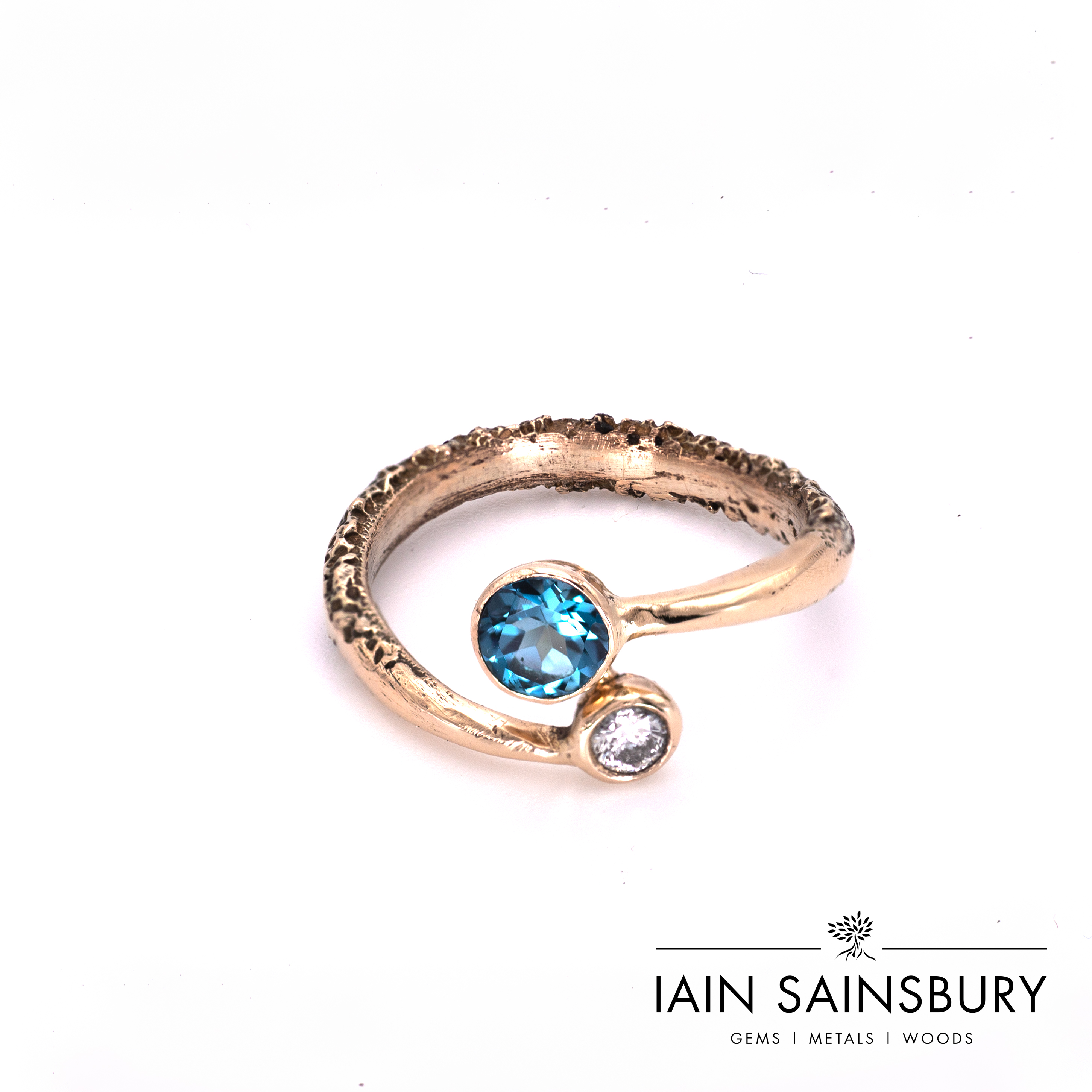Iain Sainsbury Fine Jewellery gallery image 6