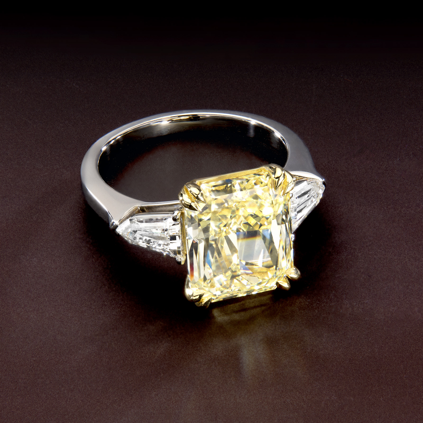 Kimjoux gallery image 1