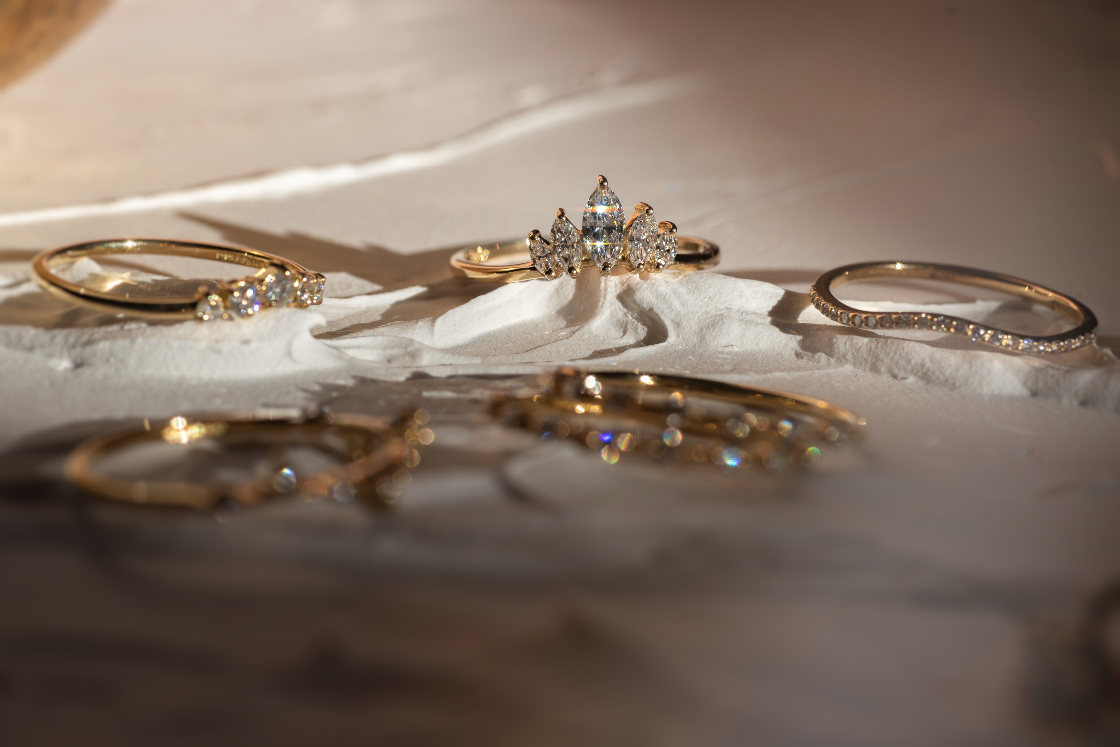 Lelya gallery image 1