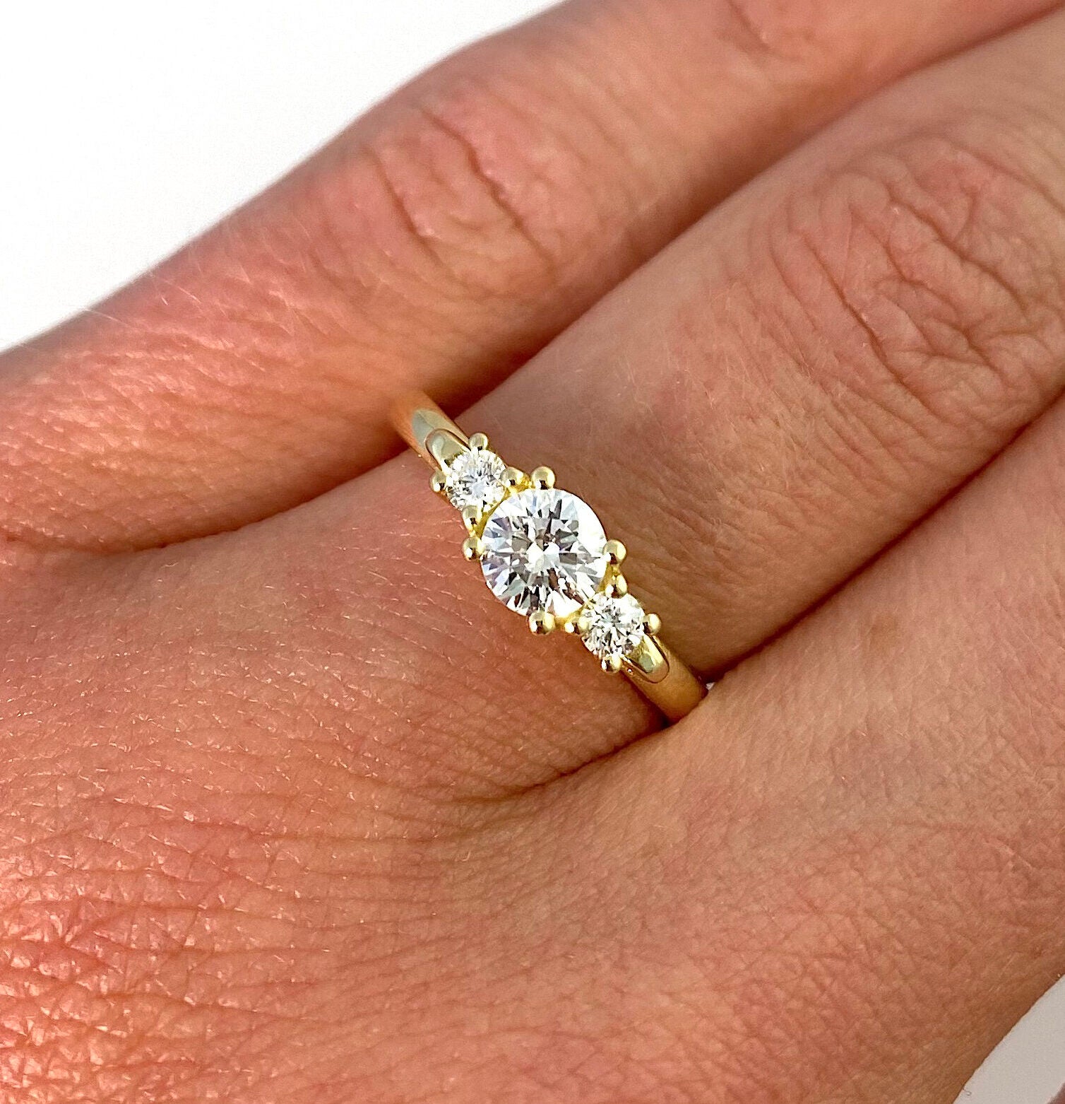 Emma Mogridge Jewellery gallery image 4