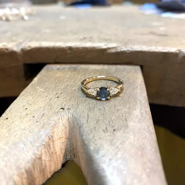 Emma Mogridge Jewellery gallery image 6