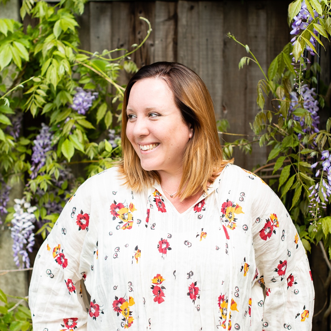 Nikki Stark Jewellery profile