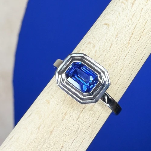 Zelda Cave Jewellery gallery image 1