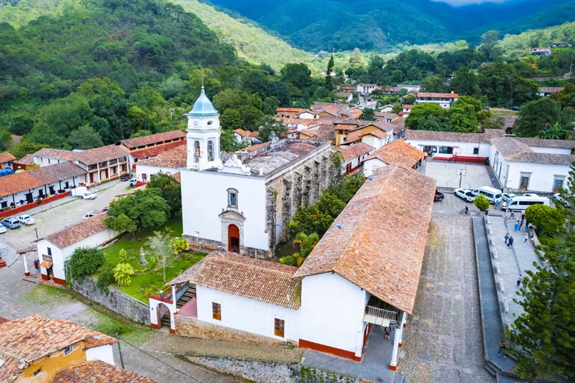Cómo llegar a San Sebastián del Oeste: guía completa desde cualquier punto