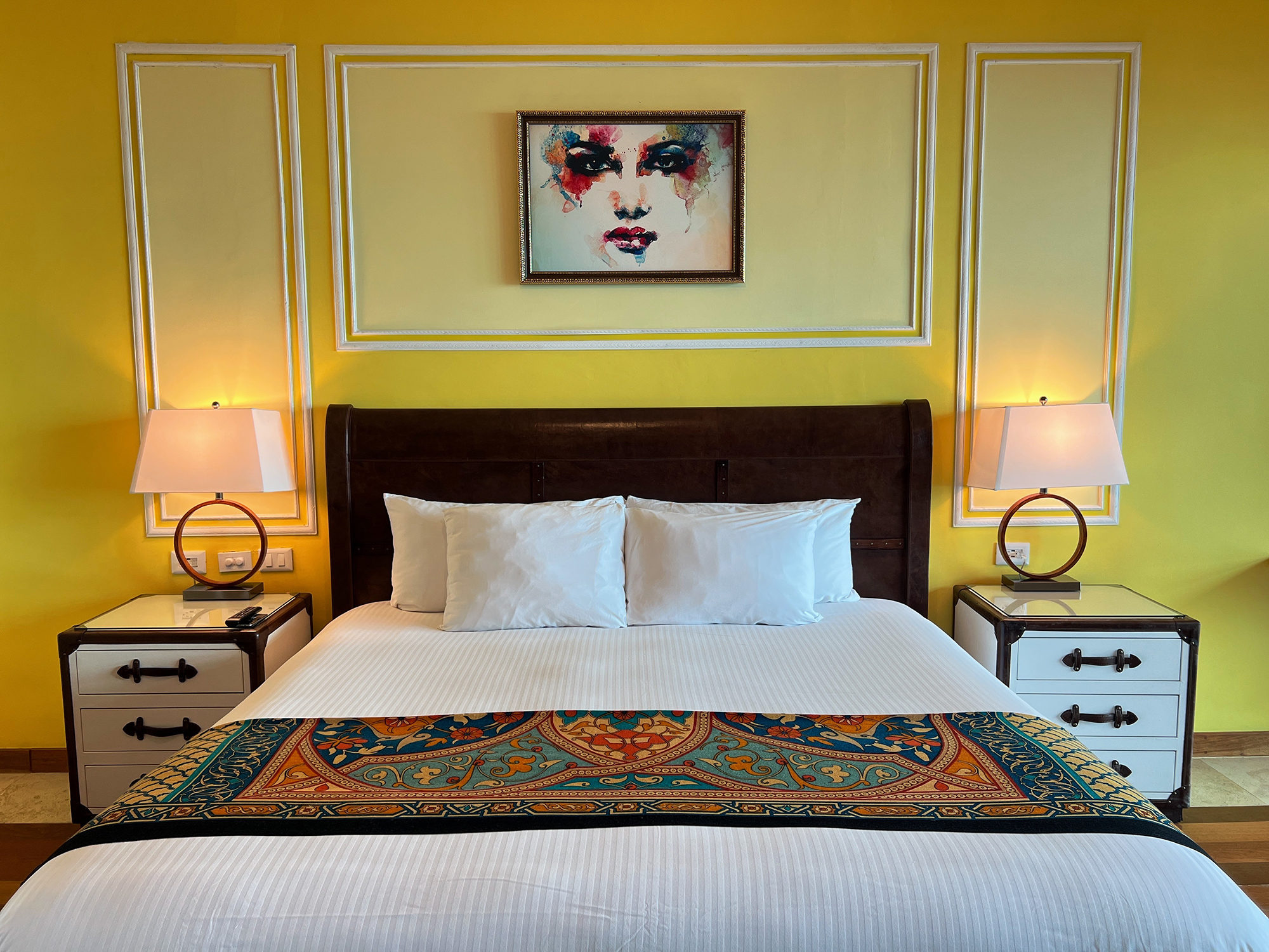 Habitación Deluxe King Yellow