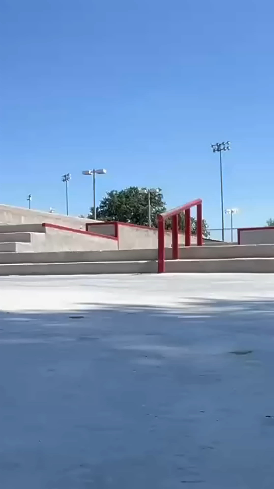 Aaron  — itty bitty down rail