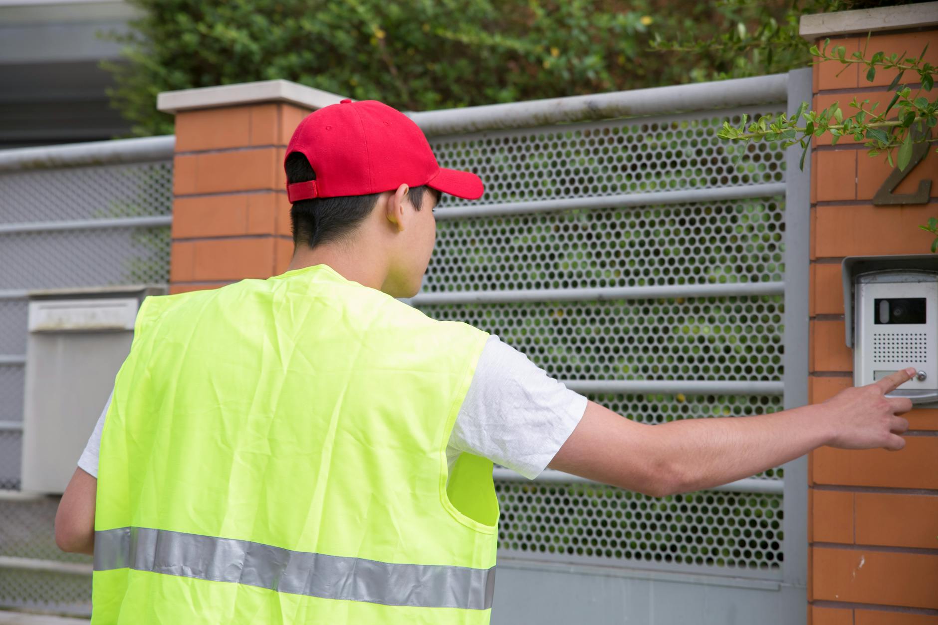 Spring Junk Removal in Yuba City: Reclaim Your Garage, Yard, and Peace of Mind