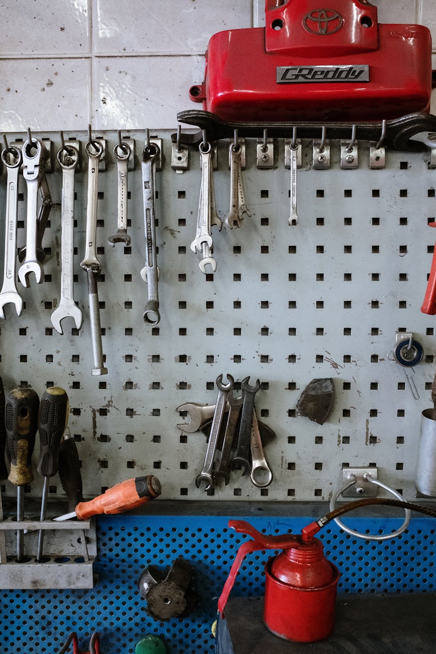 Why Gridley Homeowners Struggle to Find a Handyman Who Actually Shows Up to the Job in Yuba City