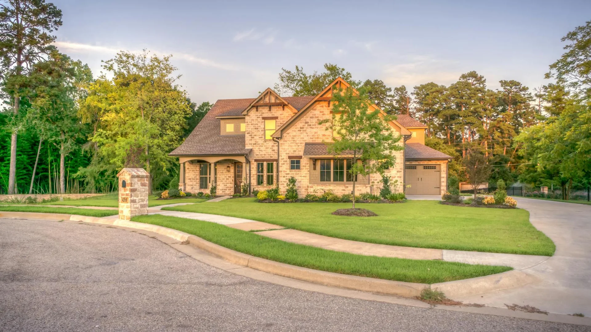 Why Your Yuba City Lawn Is Being Overrun by Weeds While Your Neighbor's Stays Perfect in Yuba City