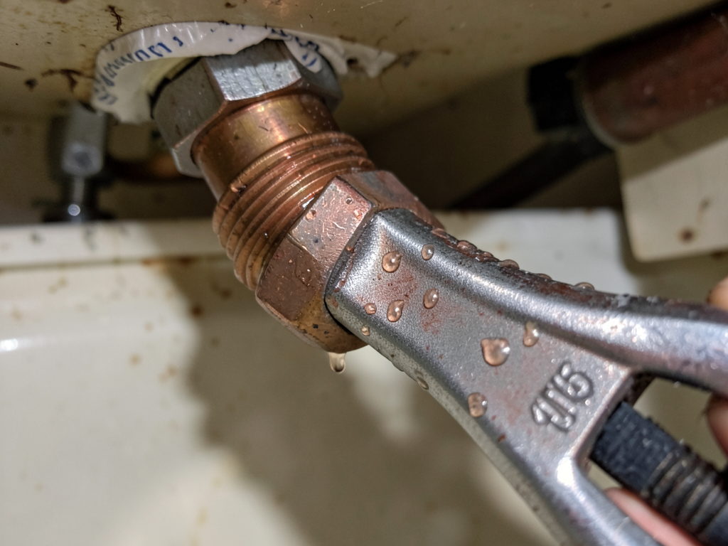 Your Plumas Lake Gutters Are Failing -” Here's What You Can Do